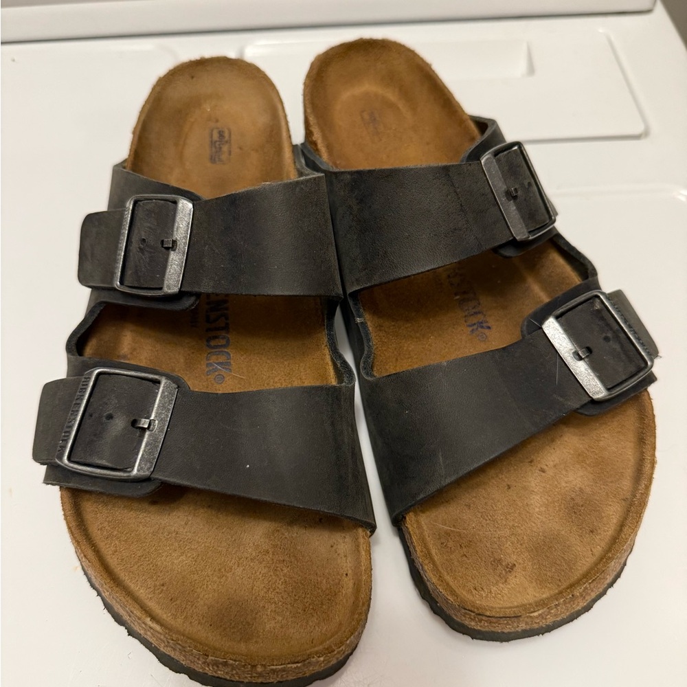 Birkenstock black leather Arizona sandal